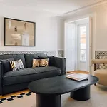 Ando Living - Madalena House リスボン