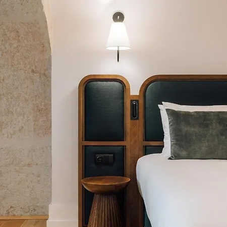 Ando Living - Madalena House Апартаменти *