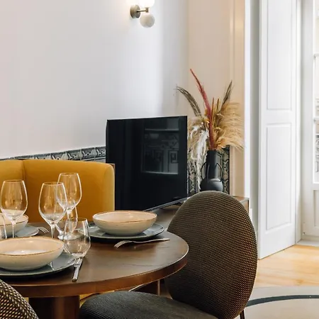 Апартаменти Ando Living - Madalena House