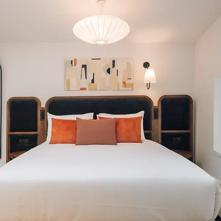 Апартаменти Ando Living - Madalena House *
