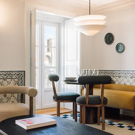 Ando Living - Madalena House Апартаменти *