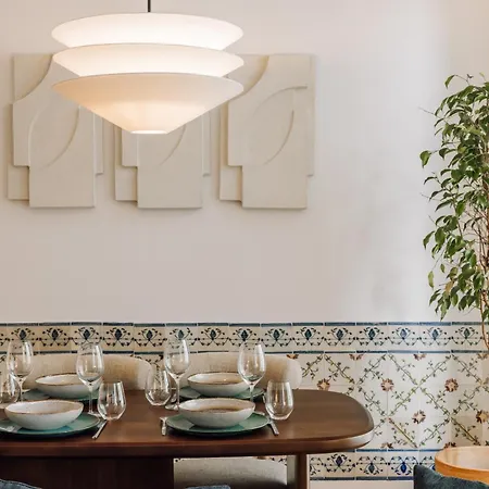 Ando Living - Madalena House Апартаменти *