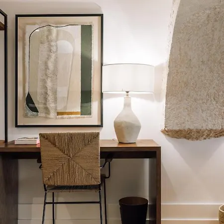 Ando Living - Madalena House Апарт-готель Лісабон