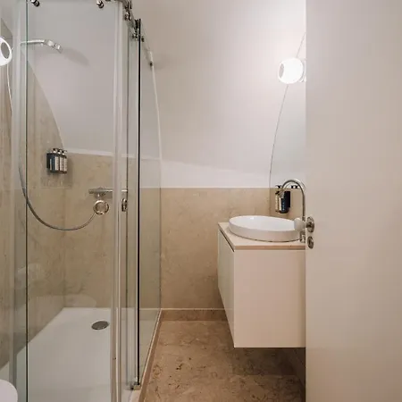 Ando Living - Madalena House