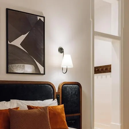 Апарт-готель Ando Living - Madalena House